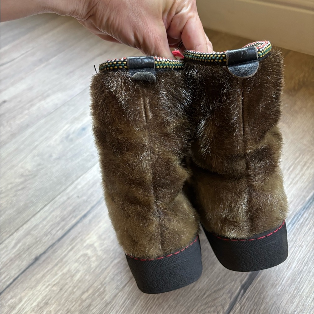 Norwegian Sámi Topaz Seal Fur Winter Boots Size 36 (US 5.5) Scandinavian Folk - Picture 13 of 16